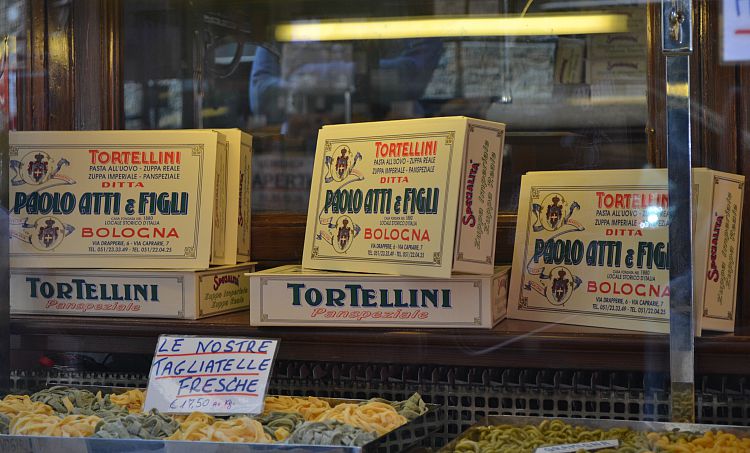 tortellini Bologna
