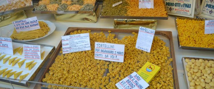 Atti store in Bologna